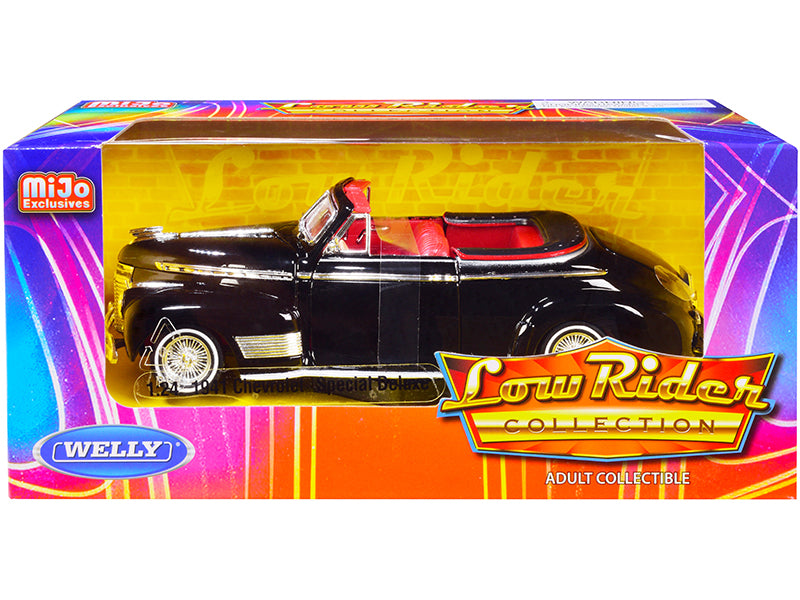 Welly 1941 Chevrolet Special Deluxe Convertible Black with Red Interior "Low Rider Collection" 1/24 Diecast Model Car by Welly