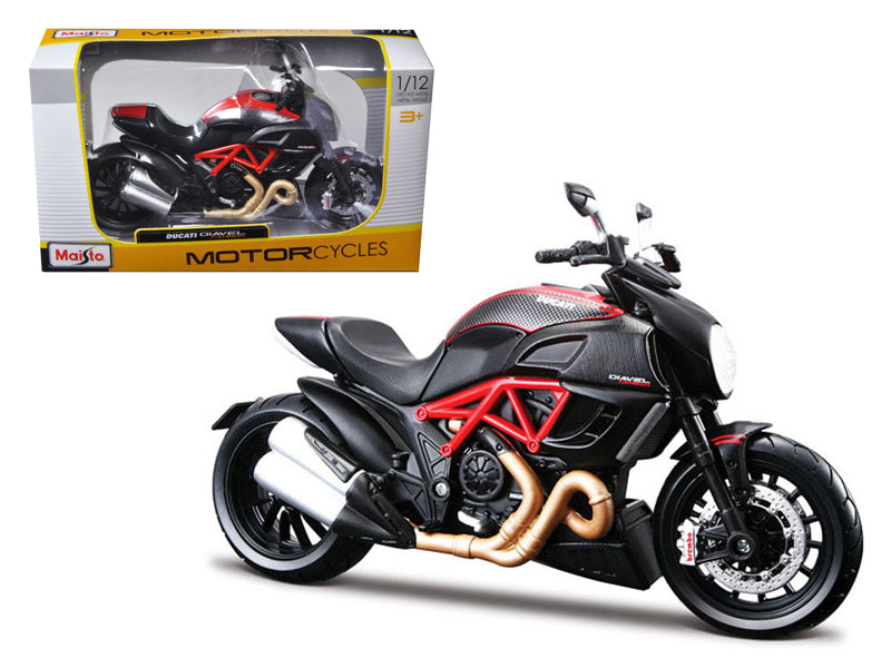Maisto Ducati Diavel Red and Carbon 1/12 Diecast Motorcycle Model by Maisto