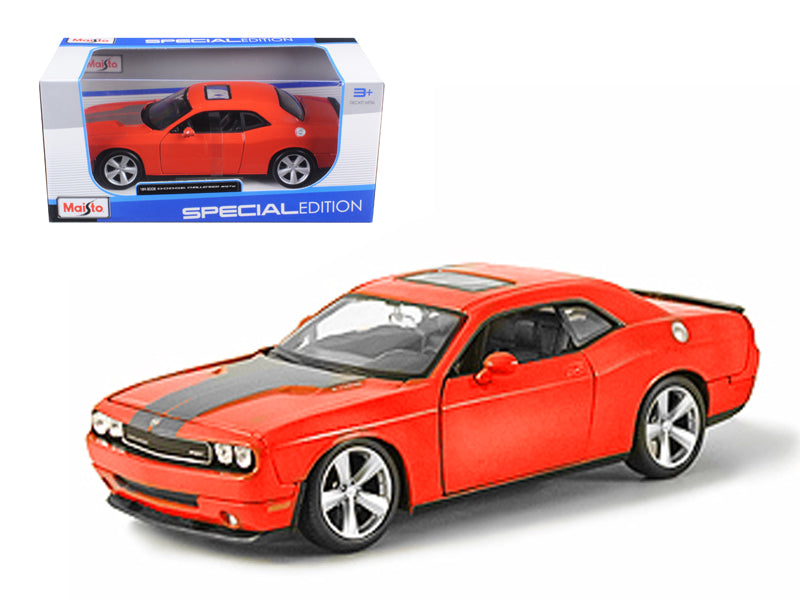 Maisto 2008 Dodge Challenger SRT8 Orange 1/24 Diecast Model Car by Maisto