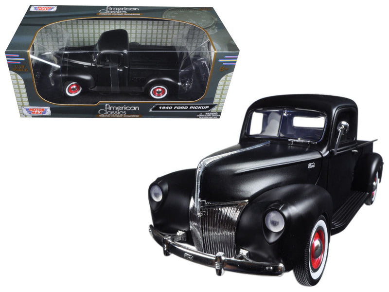 Motormax 1940 Ford Pickup Matt Black 1/18 Diecast Model Car by Motormax