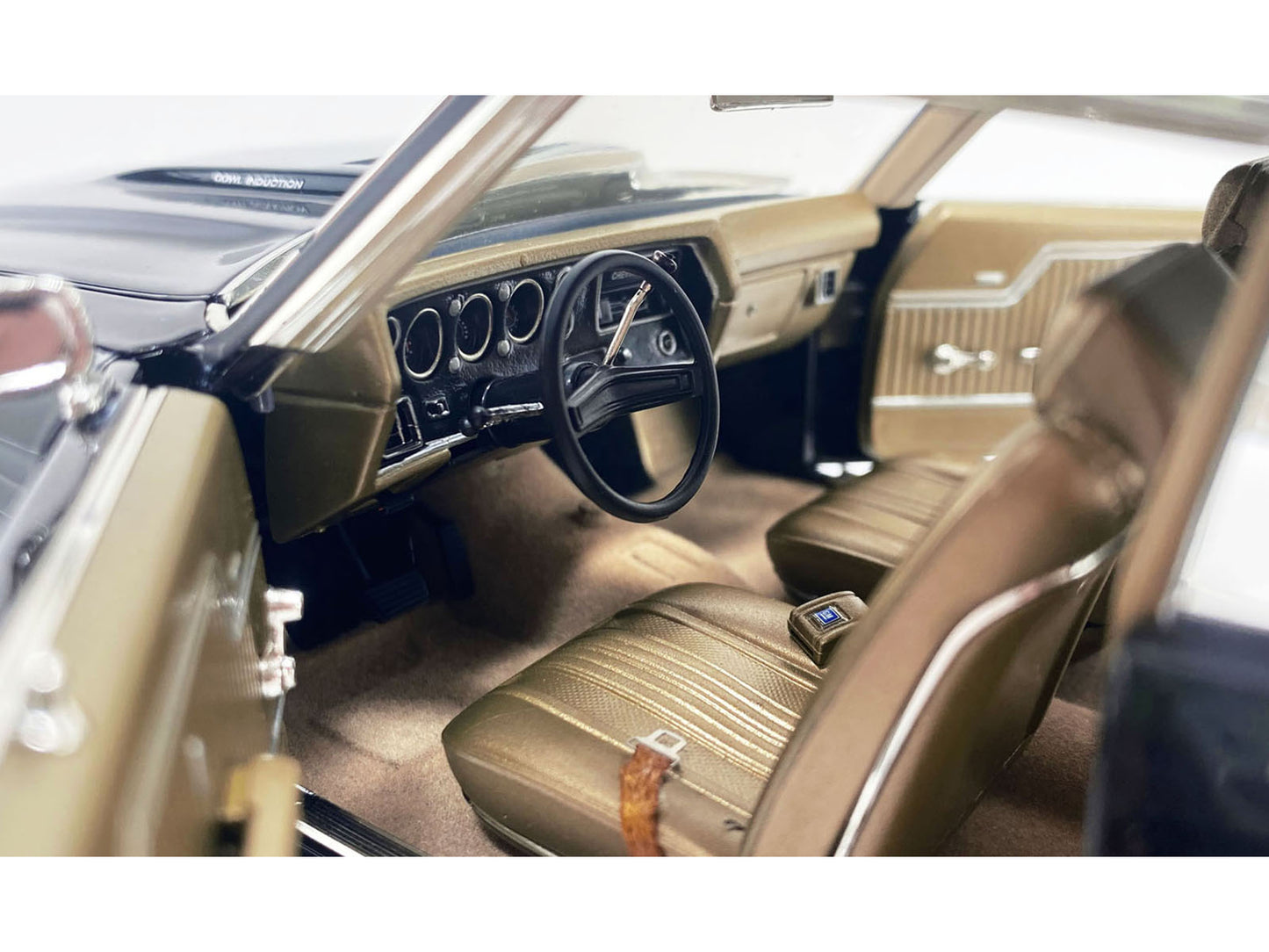 Acme 1970 Chevrolet Chevelle SS 454 Tuxedo Black with Gold Interior Limited Edition to 460 pieces Worldwide 1/18 Diecast Model Car by ACME