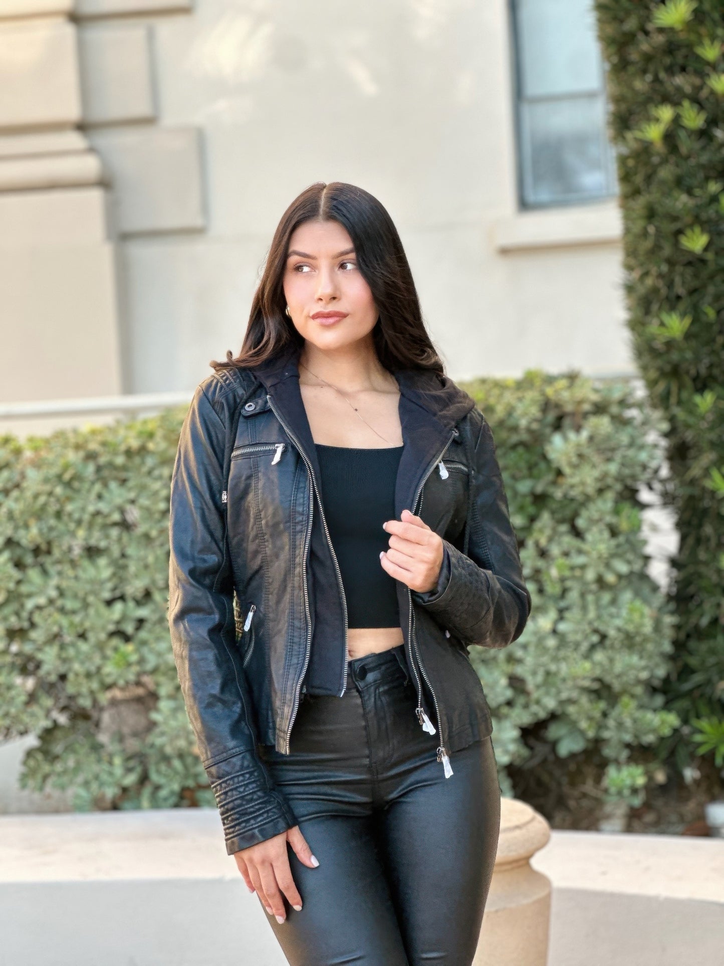 Woman Fashion Hooded Faux Leather Jacket