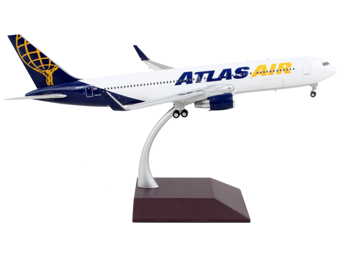 GeminiJets Boeing 767-300ER Commercial Aircraft "Atlas Air" White with Blue Tail "Gemini 200" Series 1/200 Diecast Model Airplane by GeminiJets