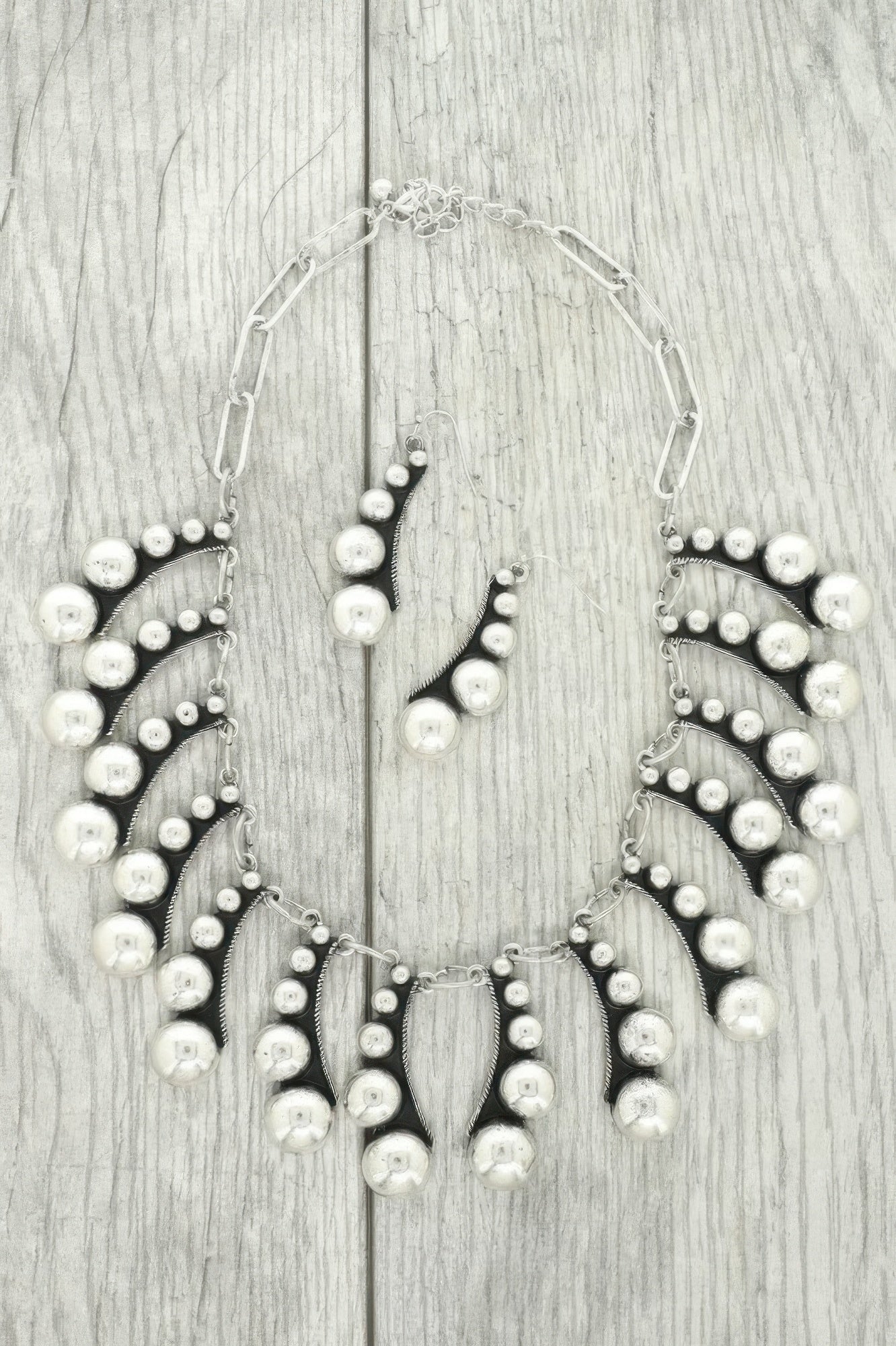 Western Bubble Beaded Fanned Necklace Set