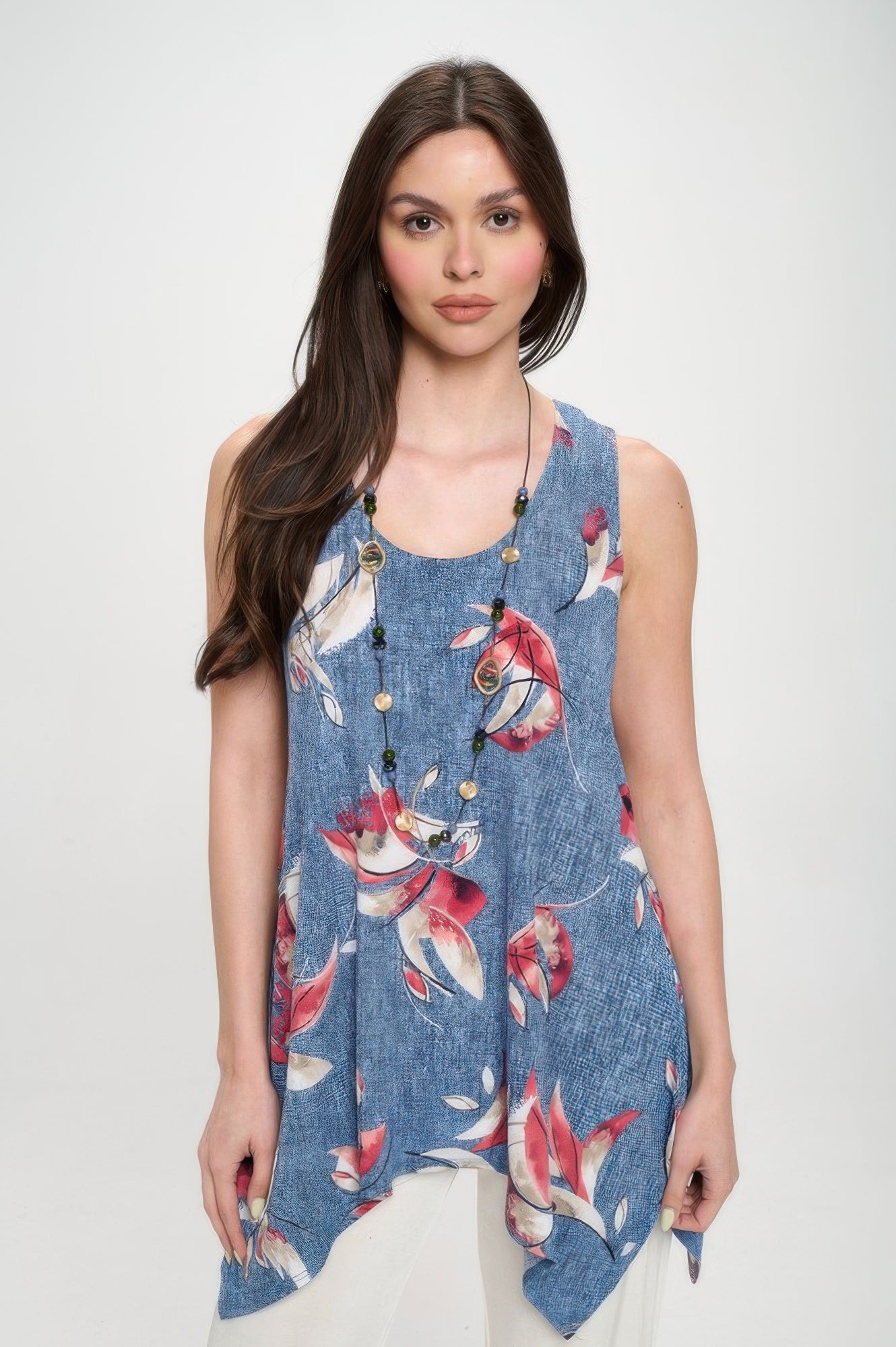Plus Size Hit Shark Bite Hem Tank