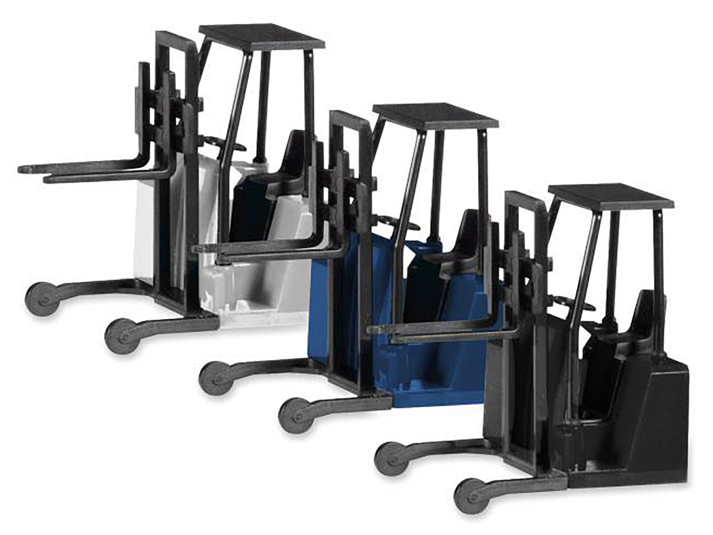 Forklifts with Trailer Bumper 3 Piece Set 1/87 (HO) Plastic Models by Promotex