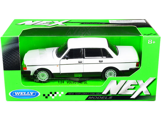 Welly Volvo 240 GL White "NEX Models" 1/24 Diecast Model Car by Welly
