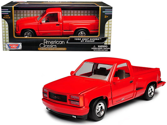 Motormax 1992 GMC Sierra GT Red Pickup Truck 1/24 Diecast Model by Motormax
