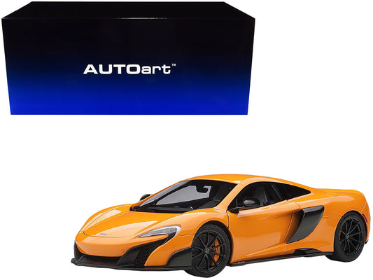 Autoart Mclaren 675LT Mclaren Orange 1/18 Model Car by Autoart