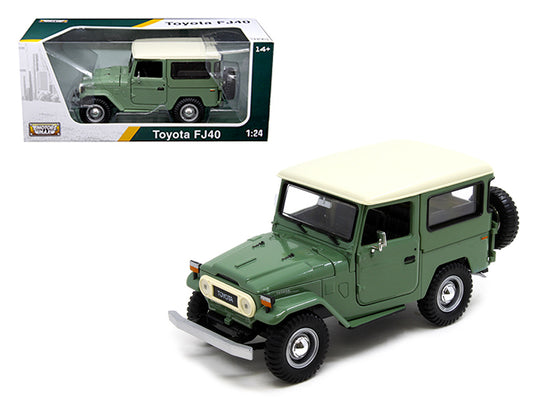 Motormax  Toyota FJ40 Medium Green 1/24 Diecast Model Car by Motormax