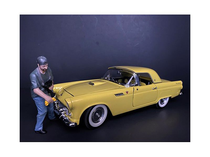 American Diorama "Weekend Car Show" Figurine VII for 1/18 Scale Models by American Diorama