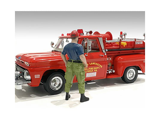 American Diorama "Firefighters" Off Duty Figure for 1/24 Scale Models by American Diorama
