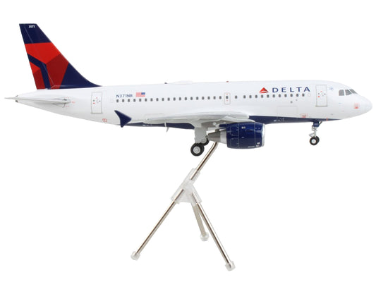 GeminiJets Airbus A319 Commercial Aircraft "Delta Air Lines" White with Red and Blue Tail "Gemini 200" Series 1/200 Diecast Model Airplane by GeminiJets