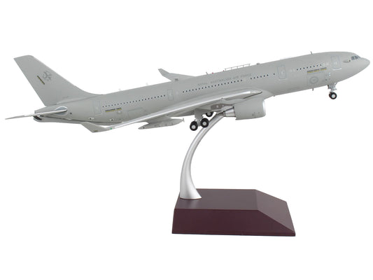 GeminiJets Airbus A330 MRTT Tanker Aircraft "Royal Australian Air Force" Gray "Gemini 200" Series 1/200 Diecast Model Airplane by GeminiJets