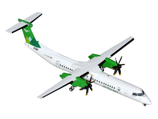 GeminiJets Bombardier Q400 Commercial Aircraft "Wideroe" (LN-WDM) White with Green Tail "Gemini 200" Series 1/200 Diecast Model Airplane by GeminiJets