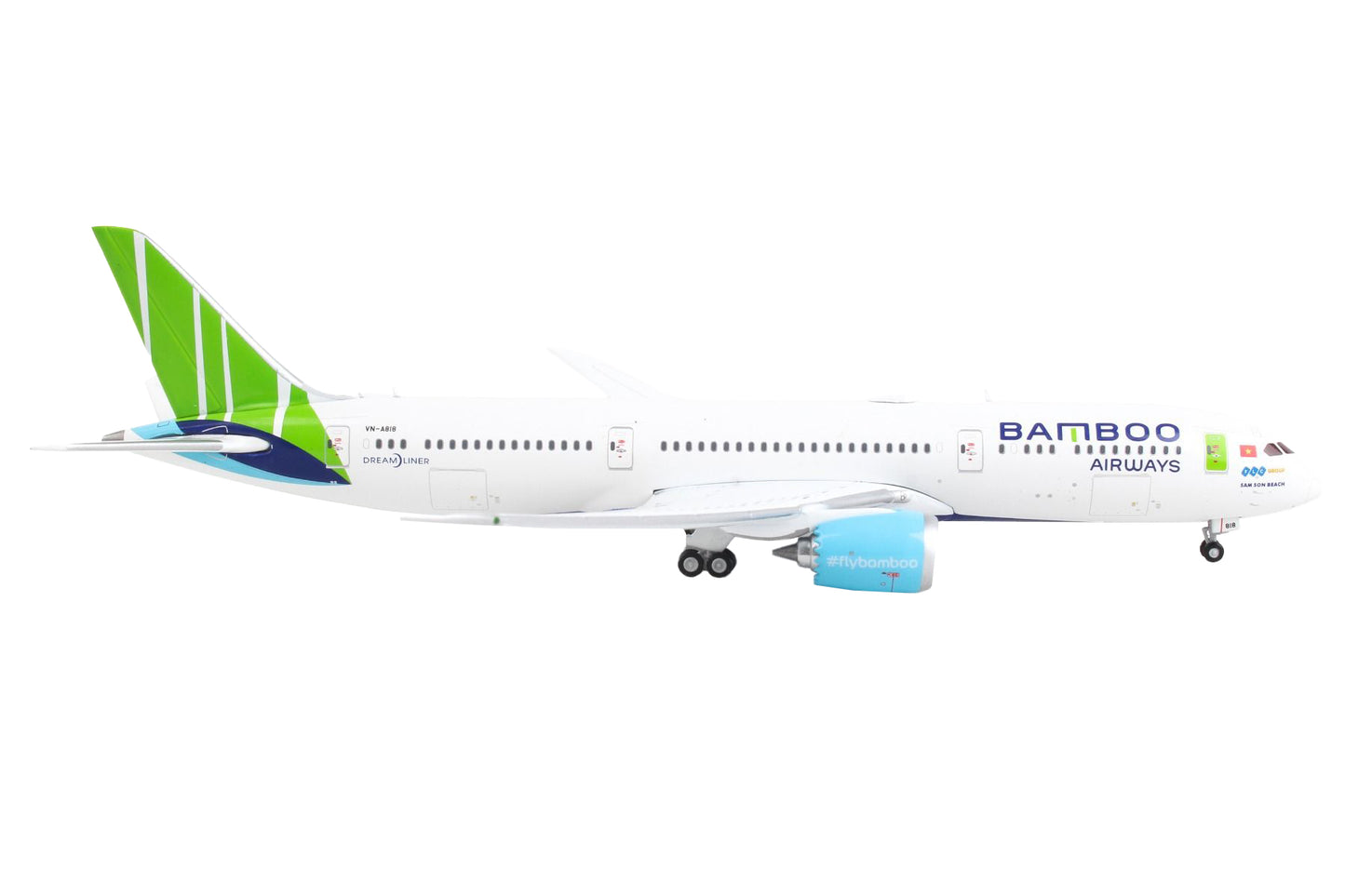 GeminiJets Boeing 787-9 Commercial Aircraft "Bamboo Airways" White with Green Tail 1/400 Diecast Model Airplane by GeminiJets