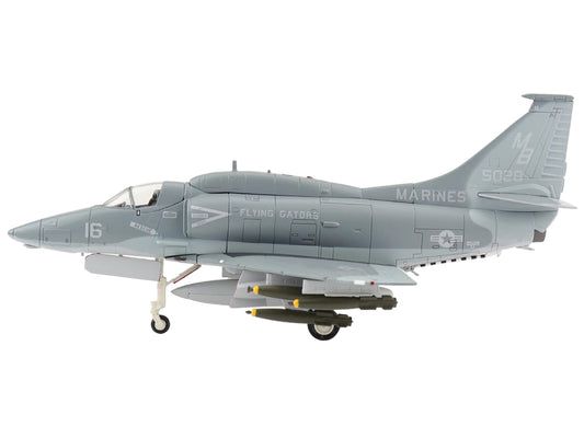 Hobby Master Douglas A-4F Skyhawk Attack Aircraft VMA-142 "Flying Gators" (1984) "Air Power Series" 1/72 Diecast Model by Hobby Master