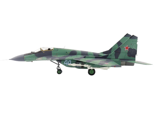 Hobby Master Mikoyan MIG-29 Fulcrum C Aircraft "733rd IAP Damgarten Air Base" (1994) Soviet Air Force "Air Power Series" 1/72 Diecast Model by Hobby Master