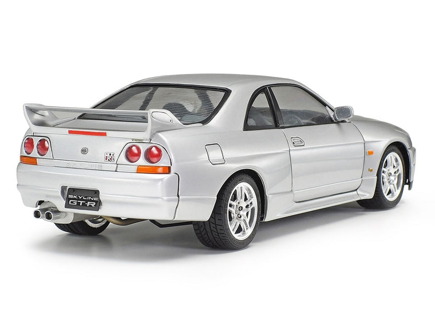 Model Kit Nissan Skyline GT-R V.Spec 1/24 Scale Model by Tamiya