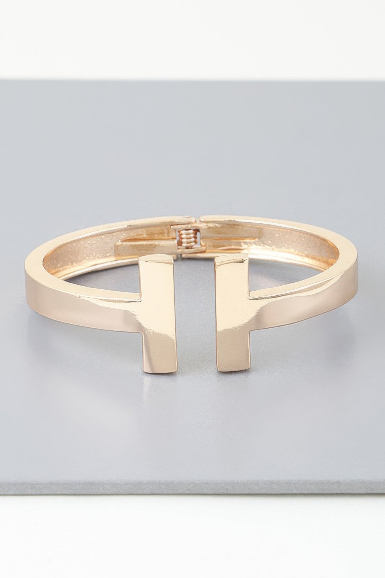 Open Pillar Cuff Bracelet