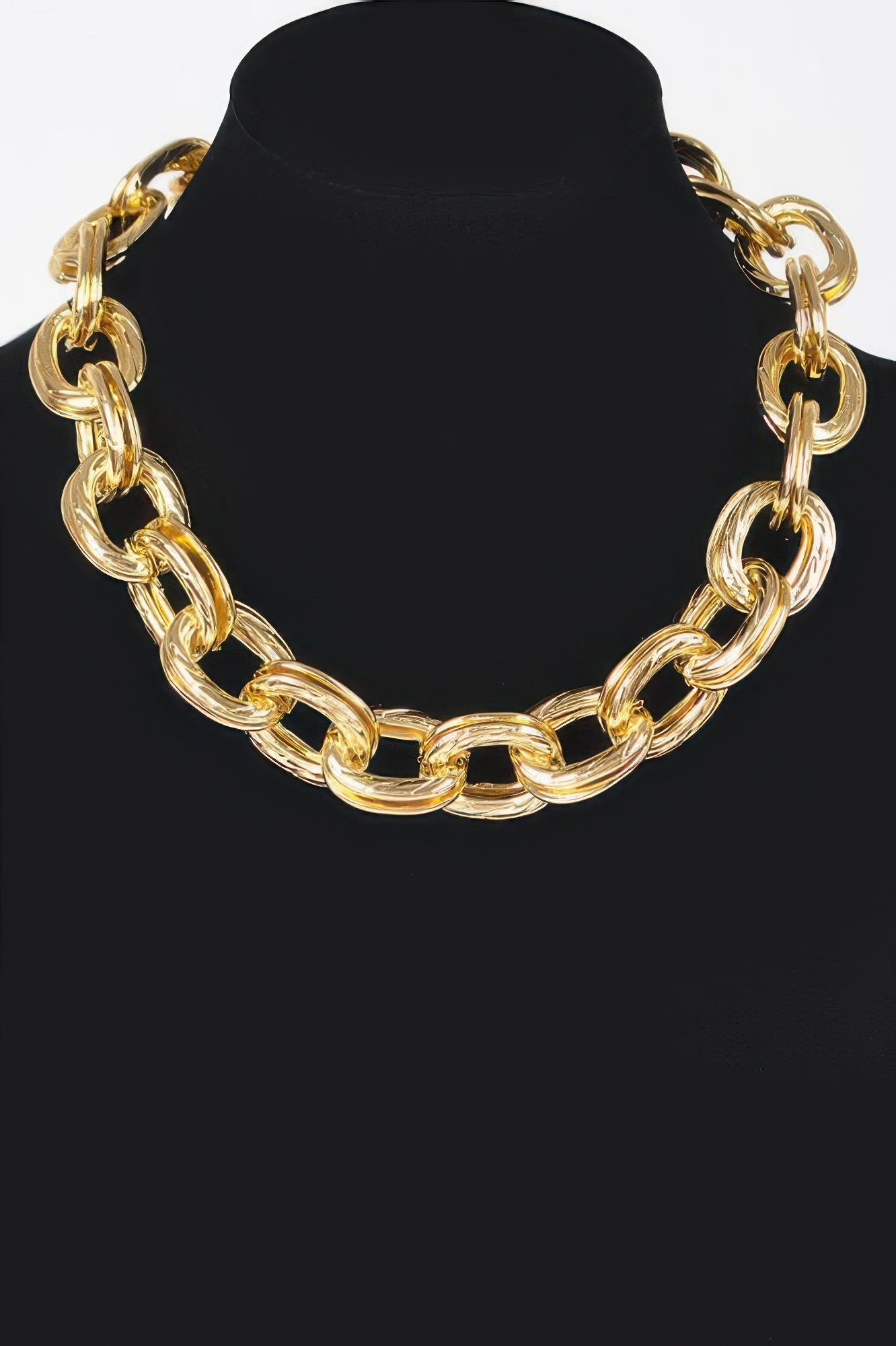 Oversized Chain Necklace